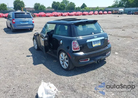 2013 Mini Hardtop Cooper S из США, поврежденный, VIN WMWSV3C54DT476370